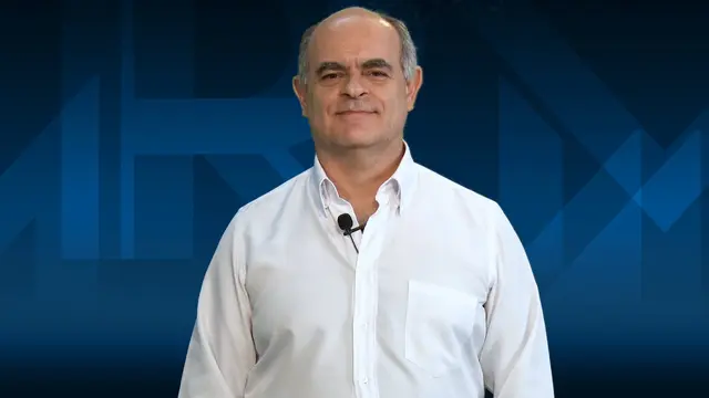Professor especialista do R1 Essencial
