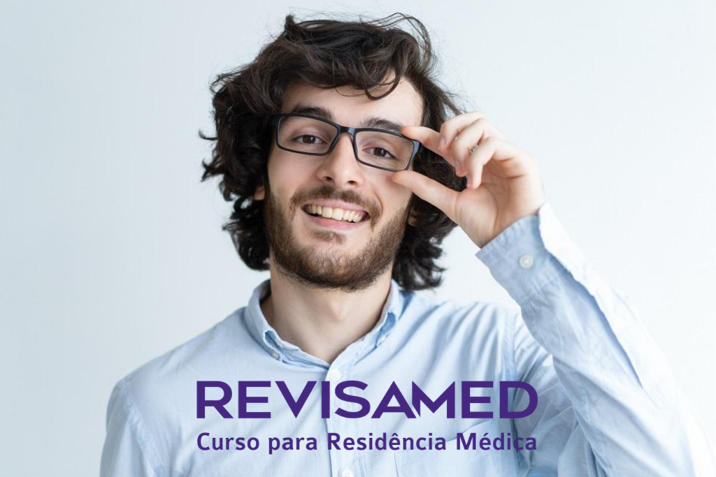 estudante revisamed R3
